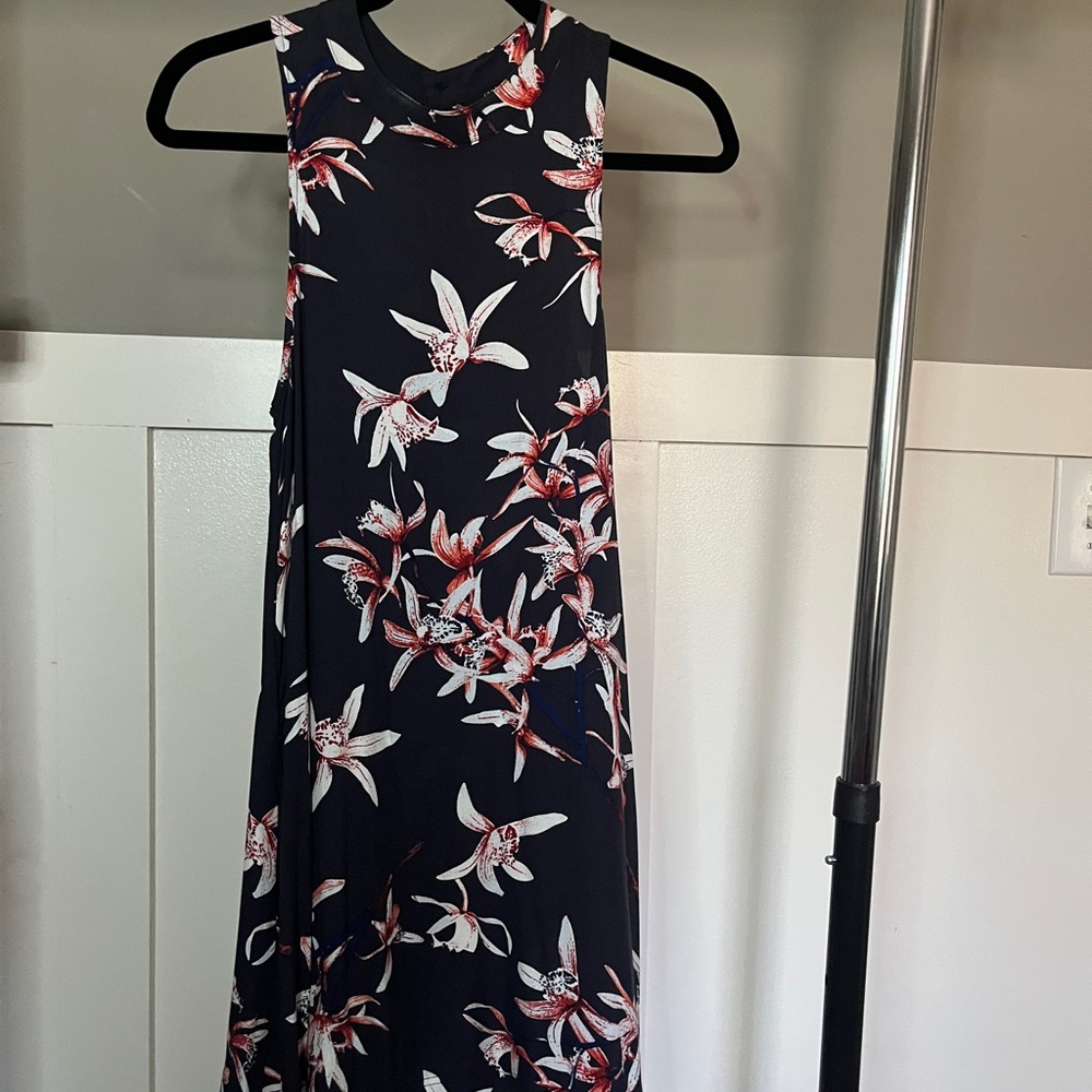 Knot Sisters Navy Floral Dress